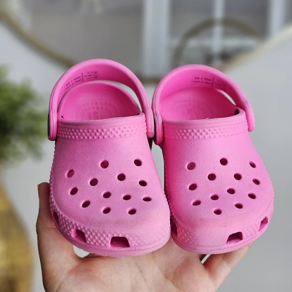 Iconic CROCS Comfort Classic Baby Clog Pink Lightweight Sandals Children C6